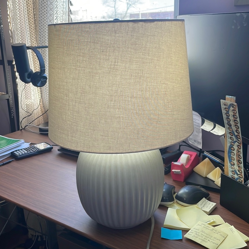 Lamp - Picture 2 of 5